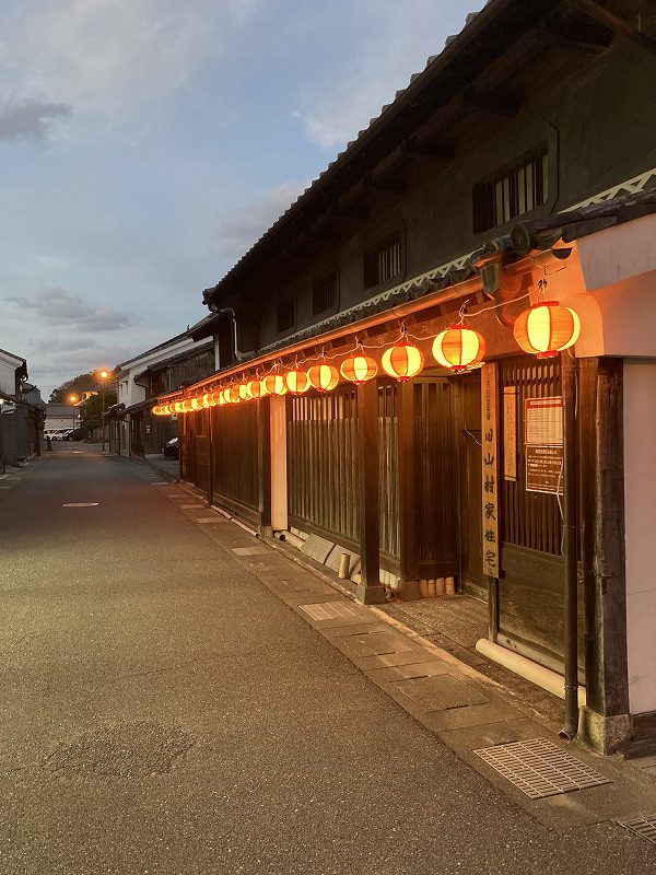 画像：浜崎旧正月提灯まつり
