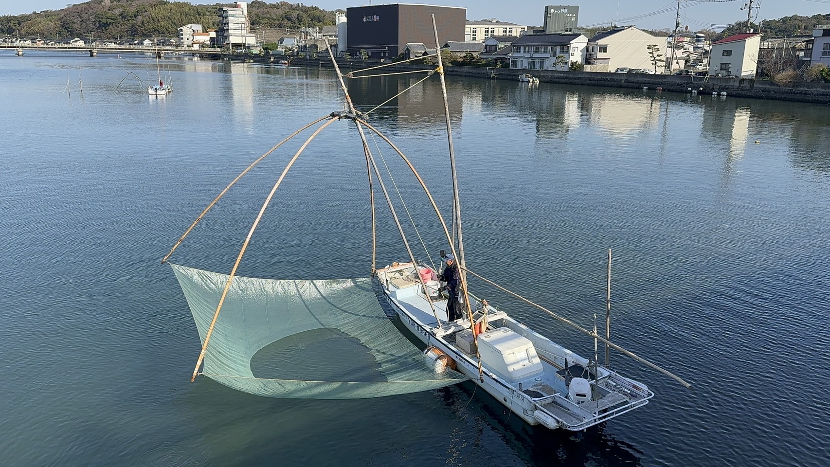 画像:萩の早春の風物詩・伝統のしろ魚漁が行われています